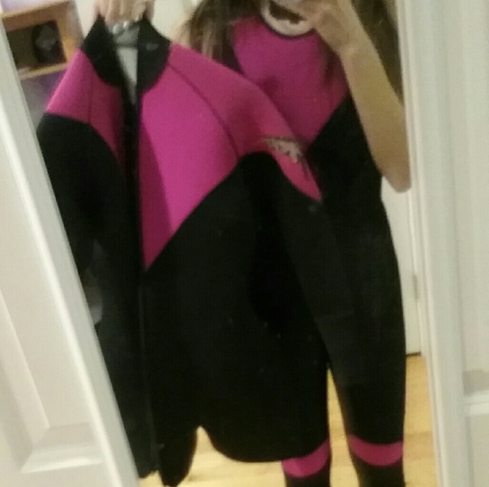 Wet suit